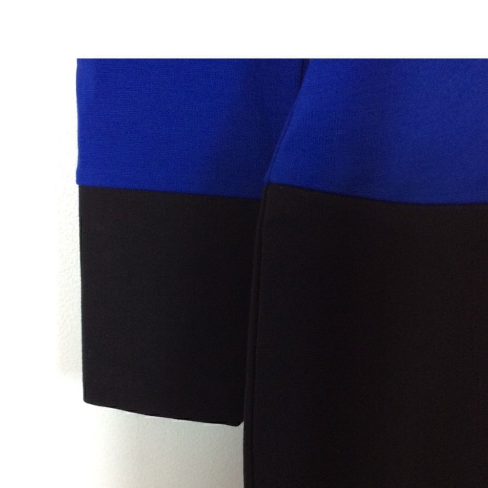 Banana Republic Color Block Bodycon
Stretch Dress - Picture 4 of 9